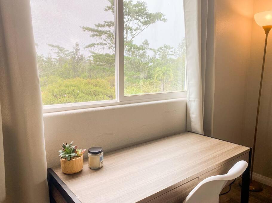 Apartament Hibiscus Hale, Full Kitchen, King Bed, Parking Keaau Zewnętrze zdjęcie